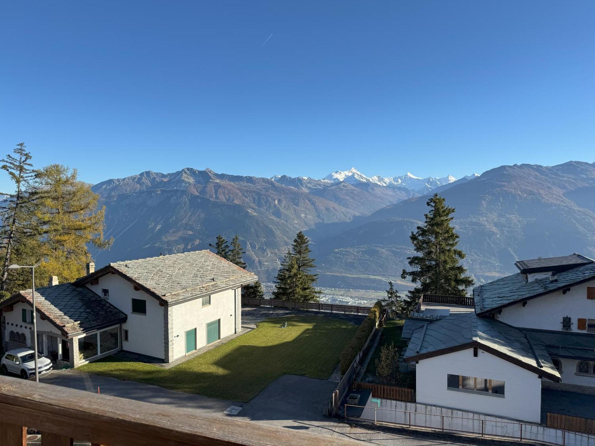 Crans Montana Suites ภายนอก รูปภาพ