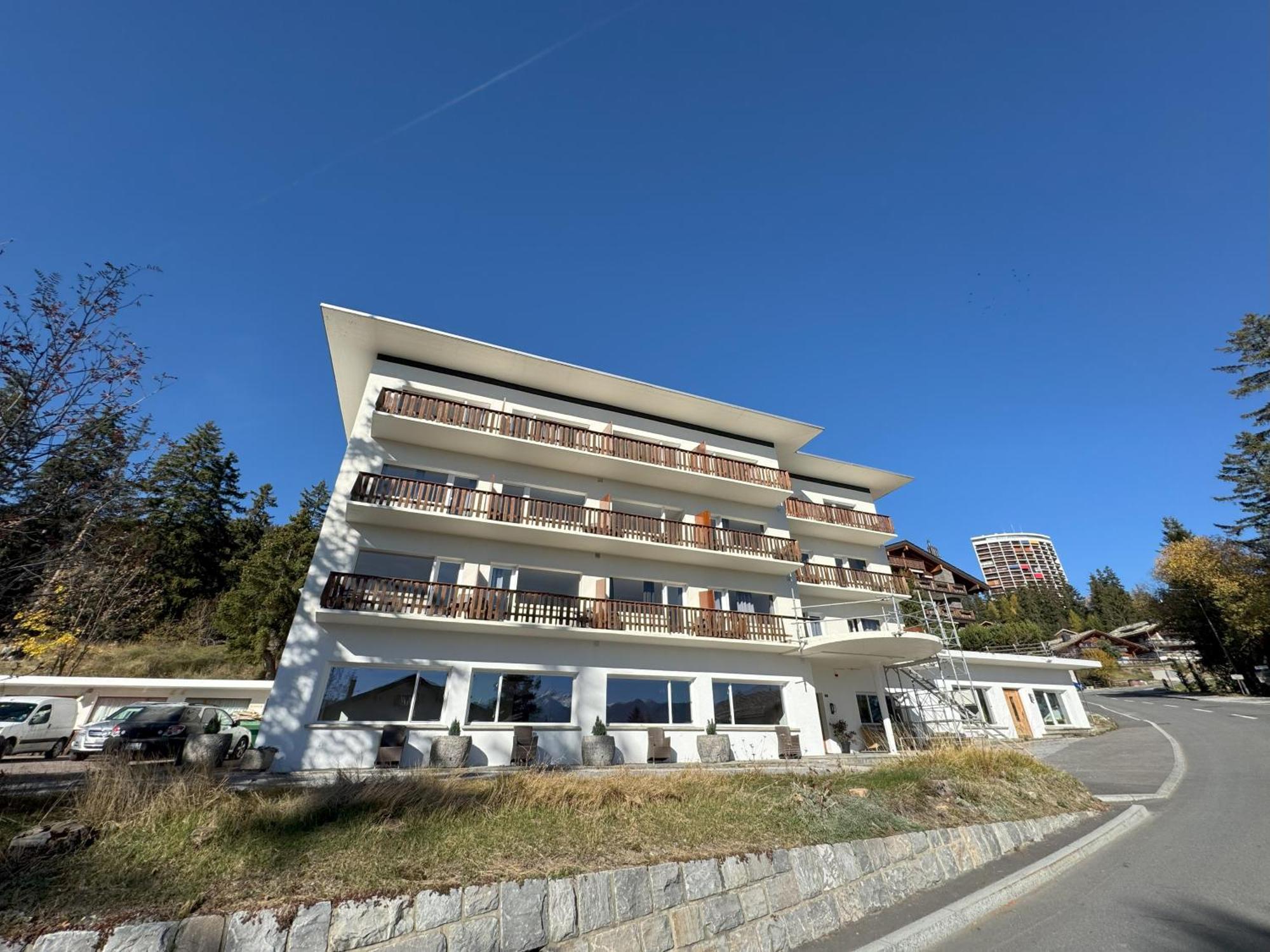 Crans Montana Suites ภายนอก รูปภาพ