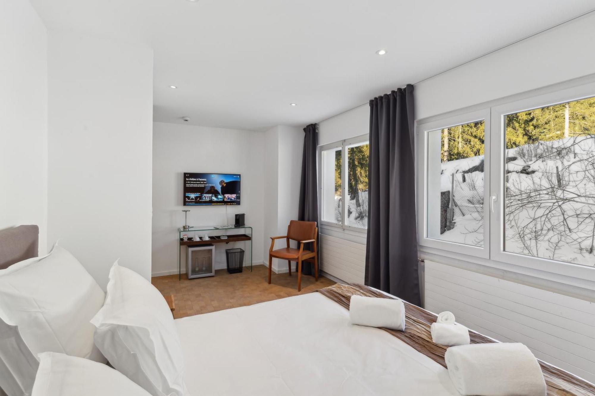 Crans Montana Suites ภายนอก รูปภาพ