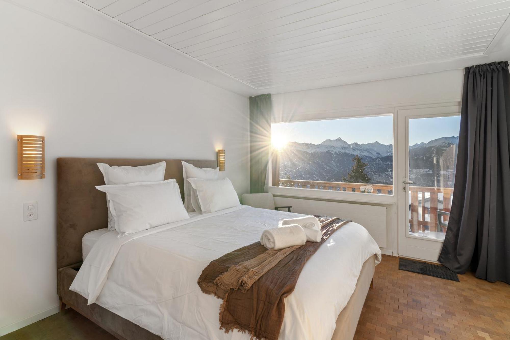 Crans Montana Suites ภายนอก รูปภาพ